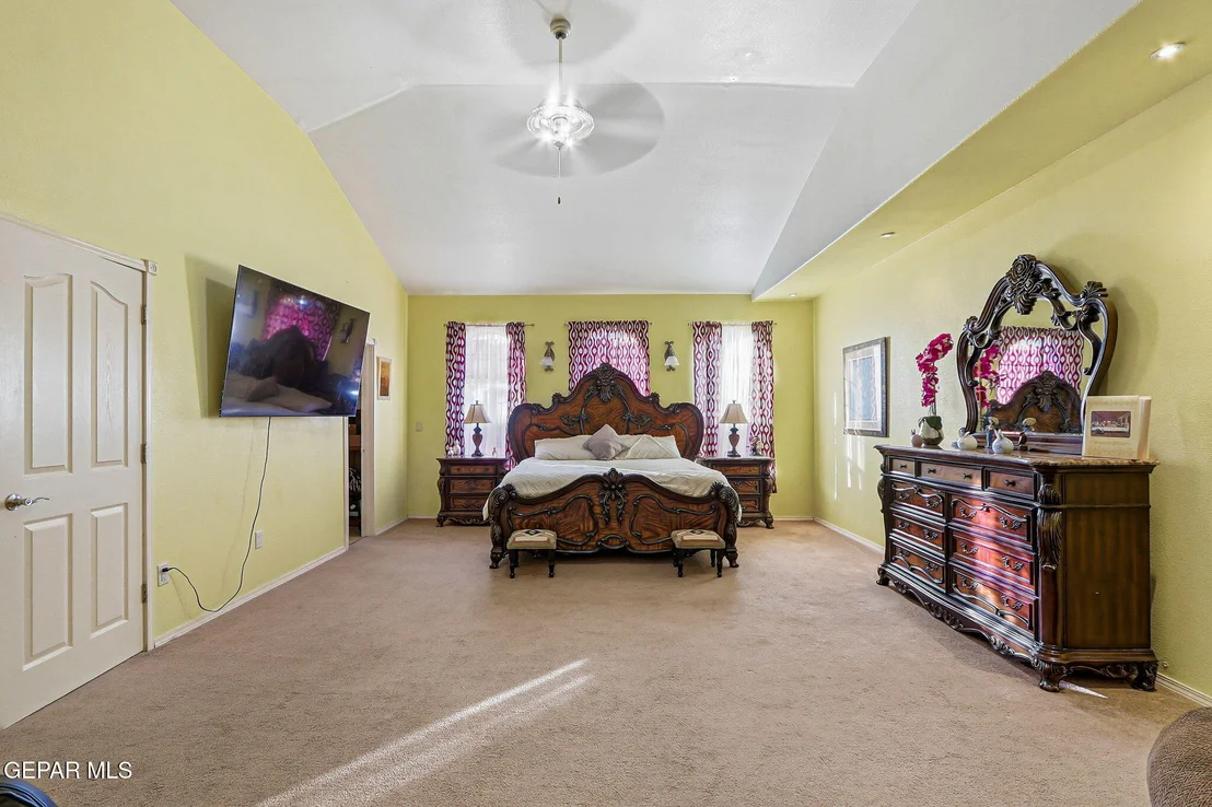 Photo of 411 BURKETT Drive