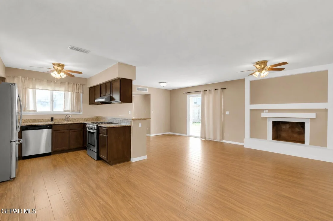 Photo of 11176 SHORELINE Drive