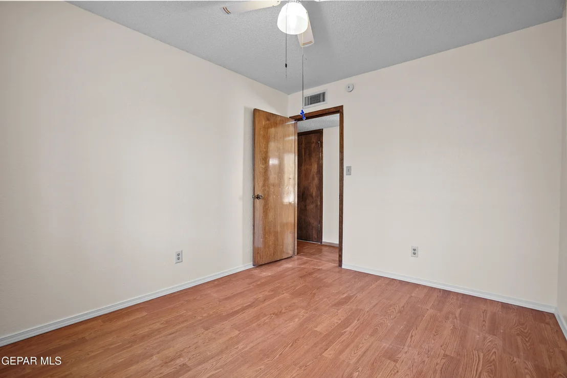 Photo of 4905 Round Rock Drive