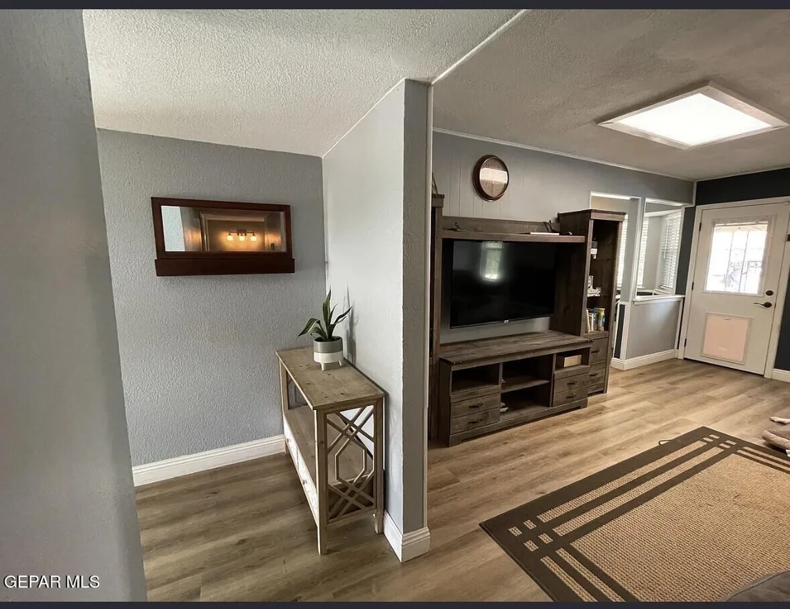 Photo of 1856 MIKE HILL Drive