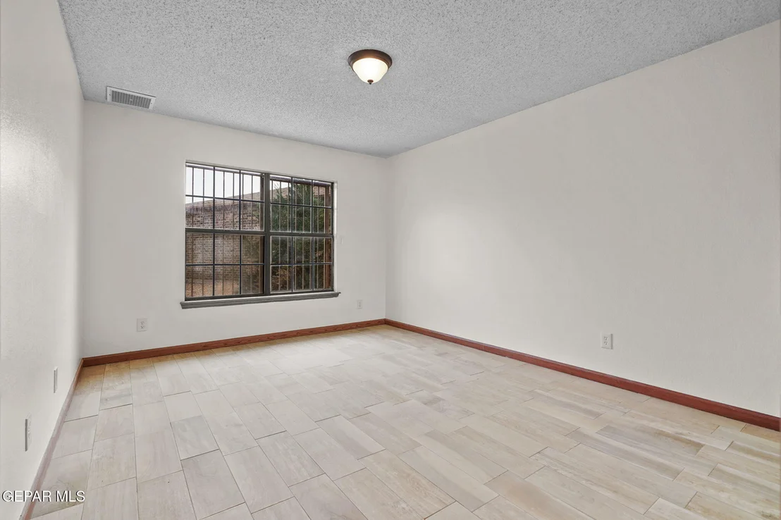 Photo of 3219 MOUNTAIN RIDGE Drive