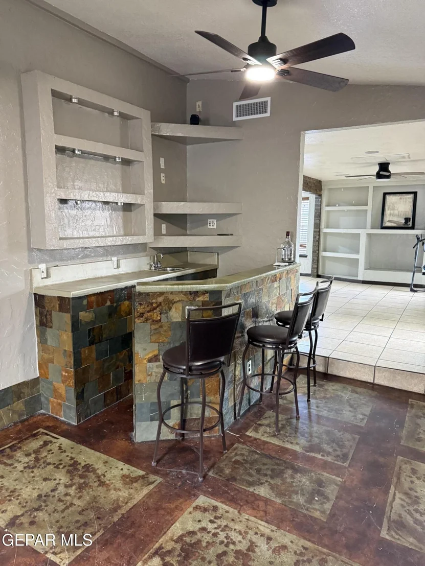 Photo of 3025 OAK TOWER Place