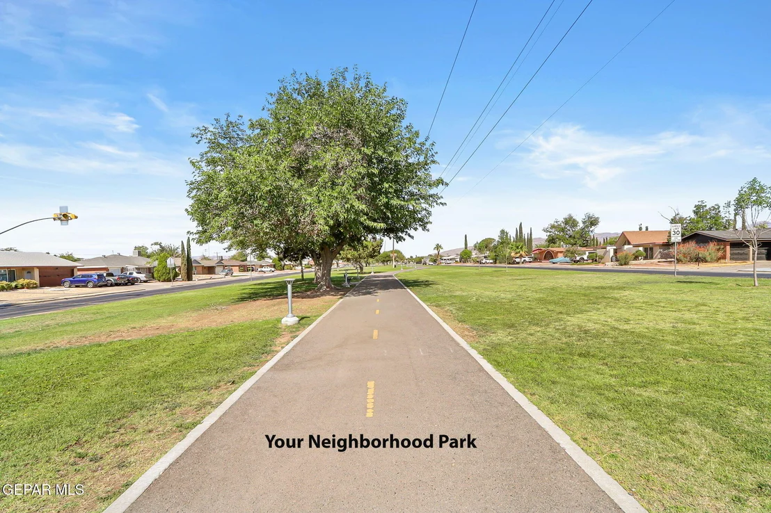 Photo of 8208 PARKLAND Drive
