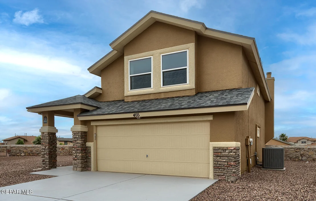 Photo of 455 Shadow Glen Court