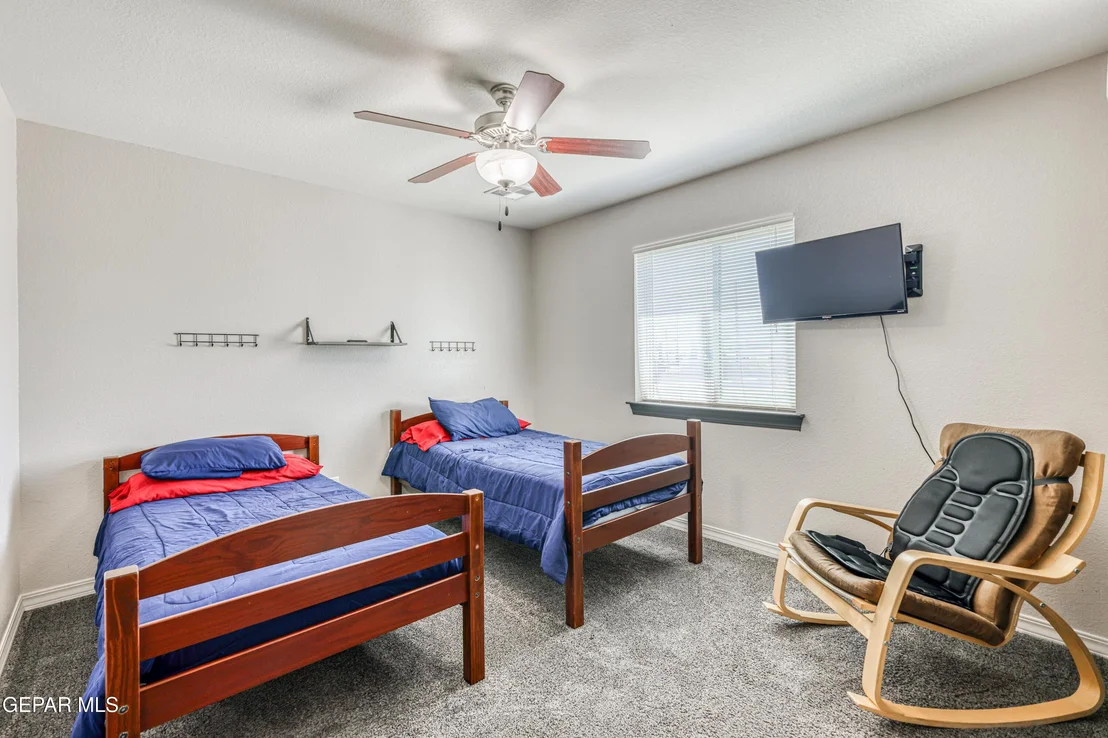 Photo of 6553 GEYSER Drive
