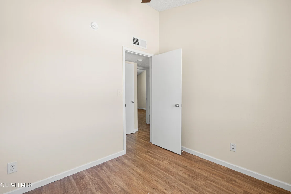 Photo of 8434 VILLANOVA Drive
