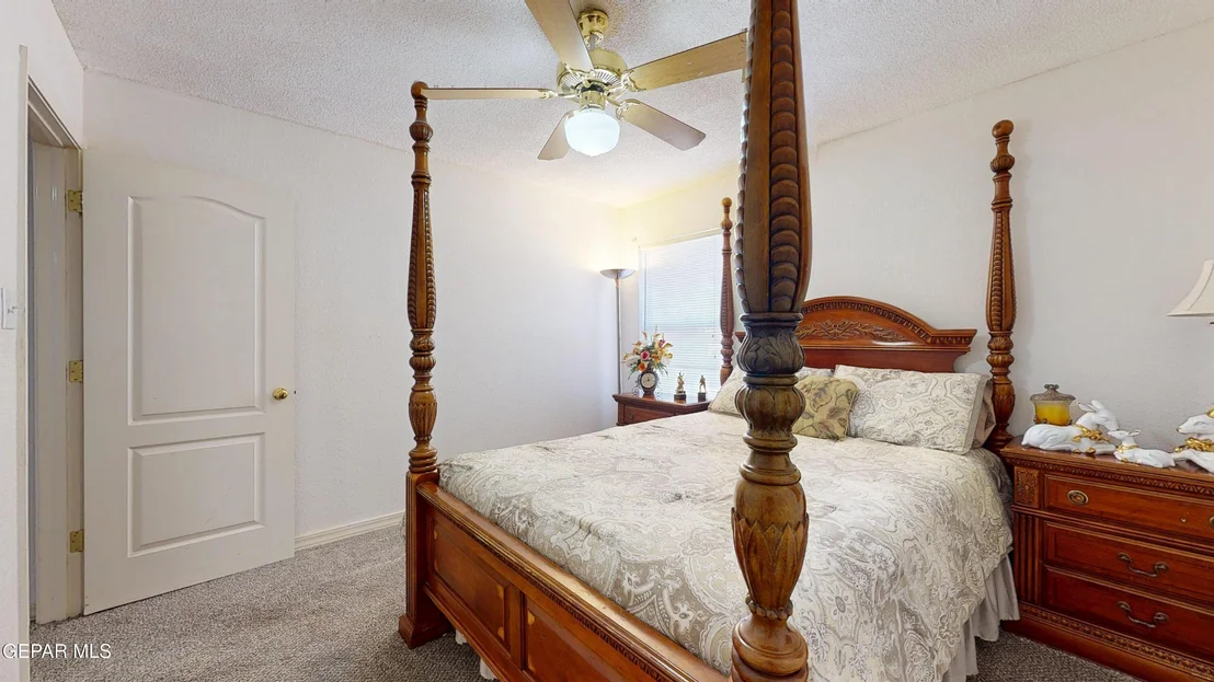 Photo of 1236 VIKKI CARR Lane
