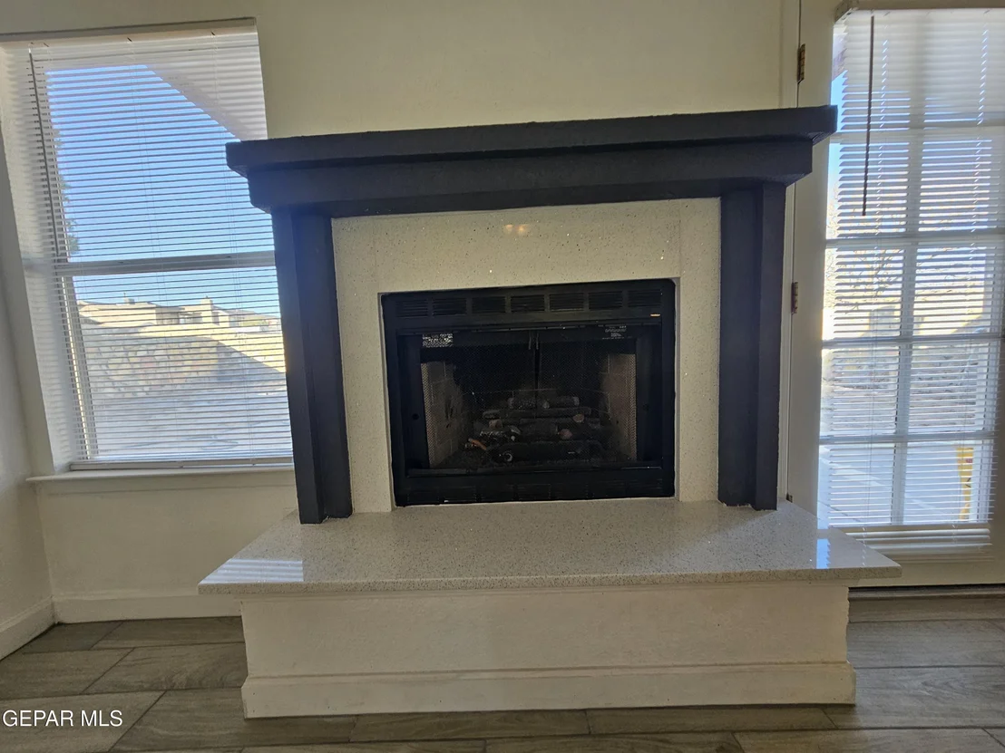 Photo of 2155 SUN MANOR Drive