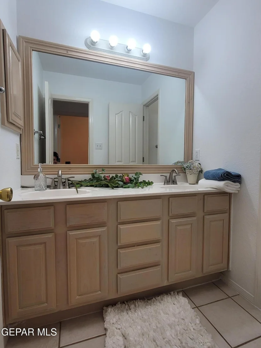 Photo of 1305 TRAIL RIDGE Drive