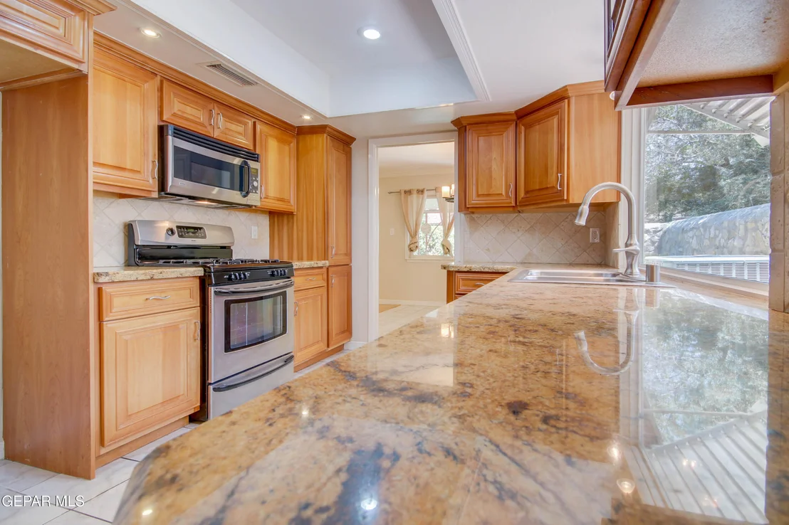 Photo of 10641 PARK VIEW Circle