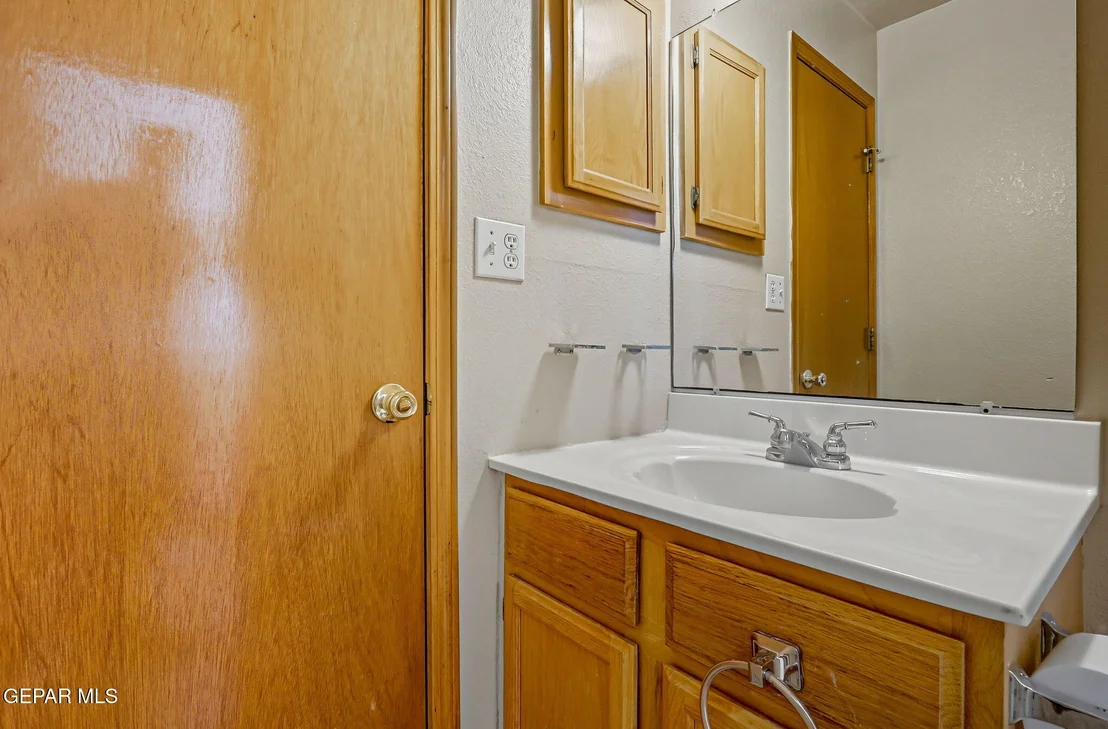 Photo of 15318 NORTHPORT Court