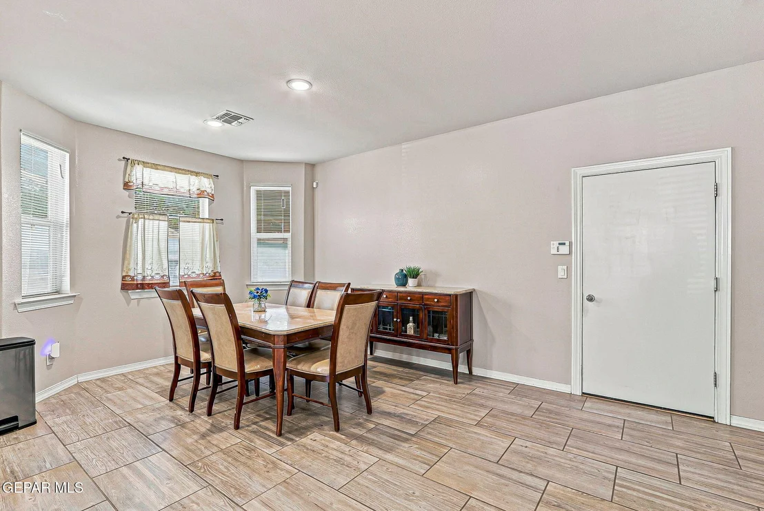 Photo of 2156 THOMAS LACKLAND Street