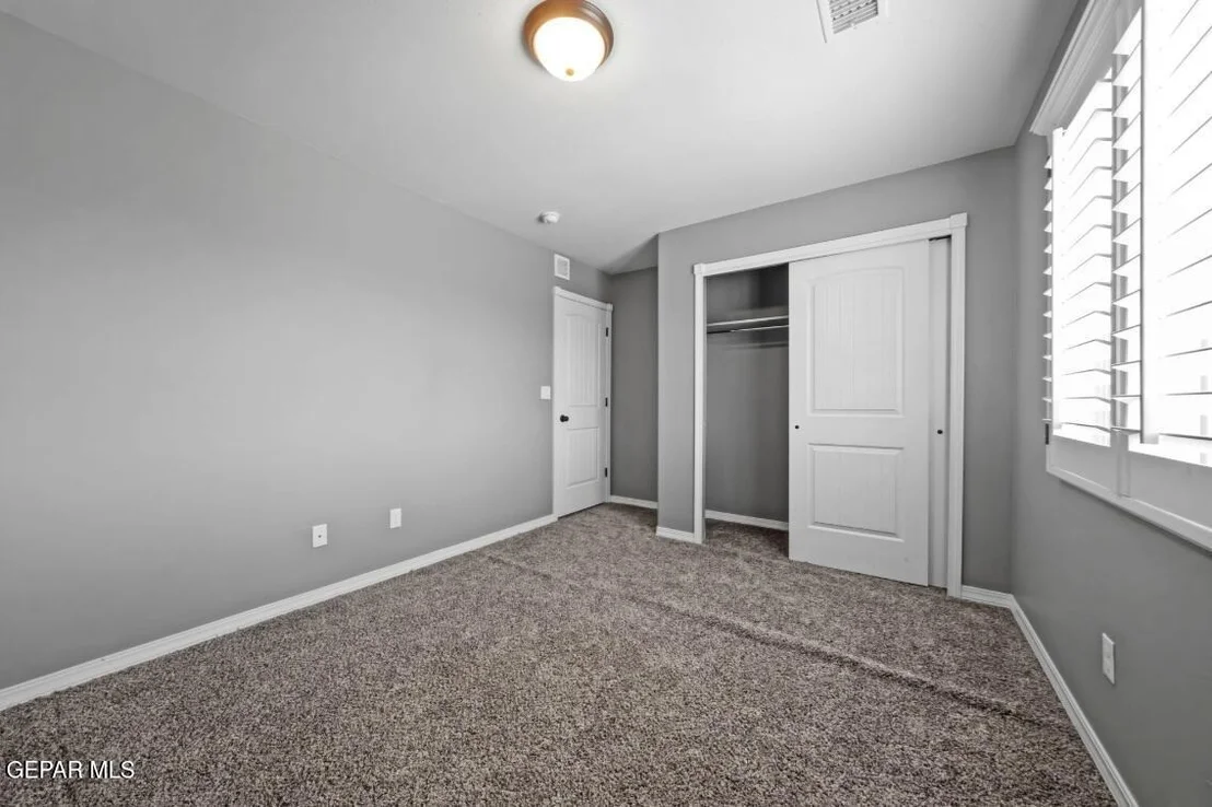 Photo of 968 WILLOW RIVER Drive