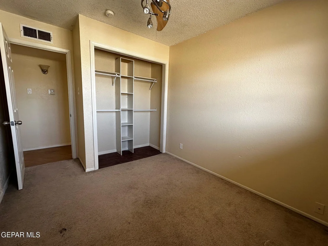 Photo of 8124 BURNHAM Road