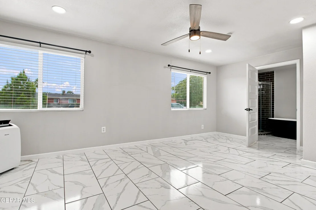 Photo of 2700 BERWICK Road