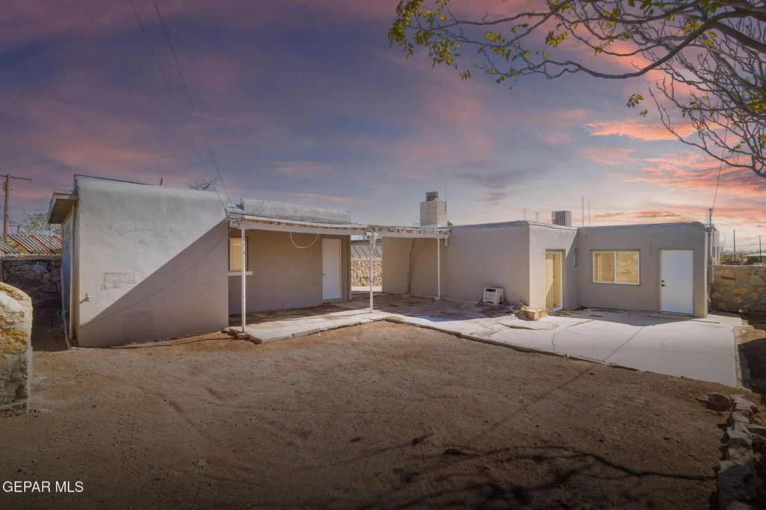 Photo of 3125 Mobile Avenue