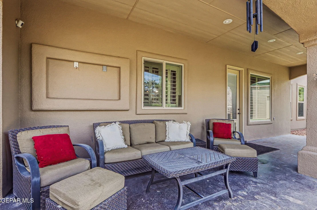 Photo of 6163 FRANKLIN DOVE Avenue