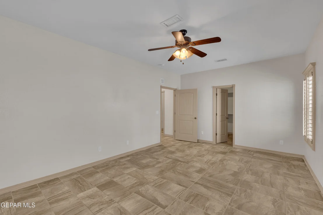 Photo of 7812 ENCHANTED VIEW Drive