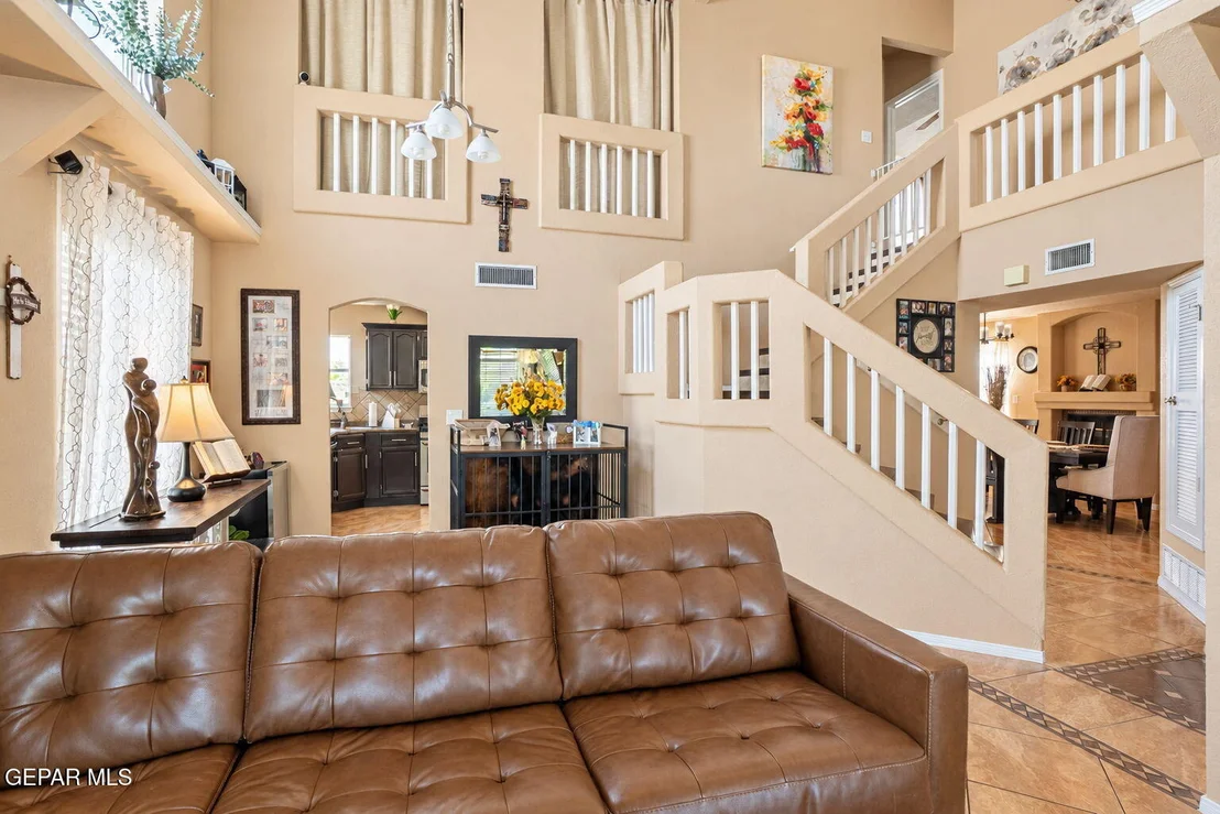 Photo of 12284 GOLDEN SUN Drive
