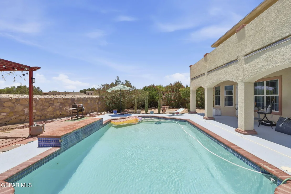 Photo of 12720 SETTING SUN Drive