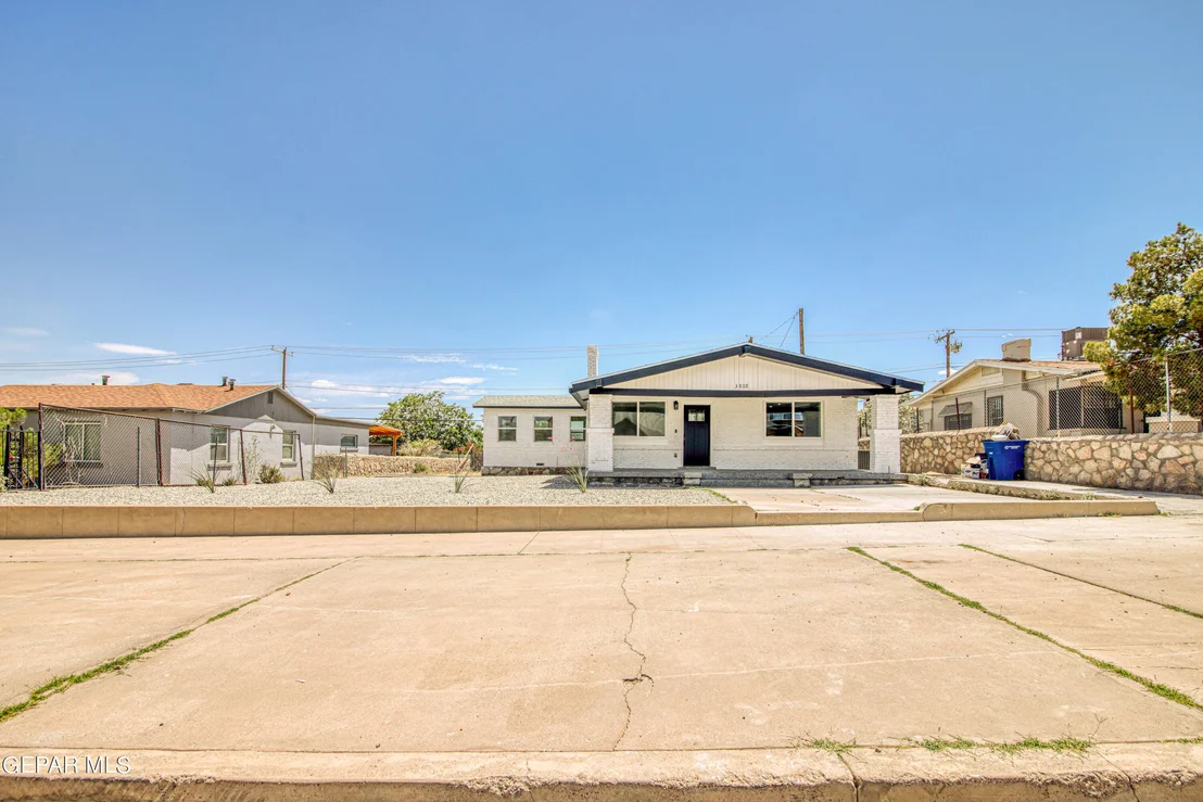 Photo of 3808 Mountain Avenue