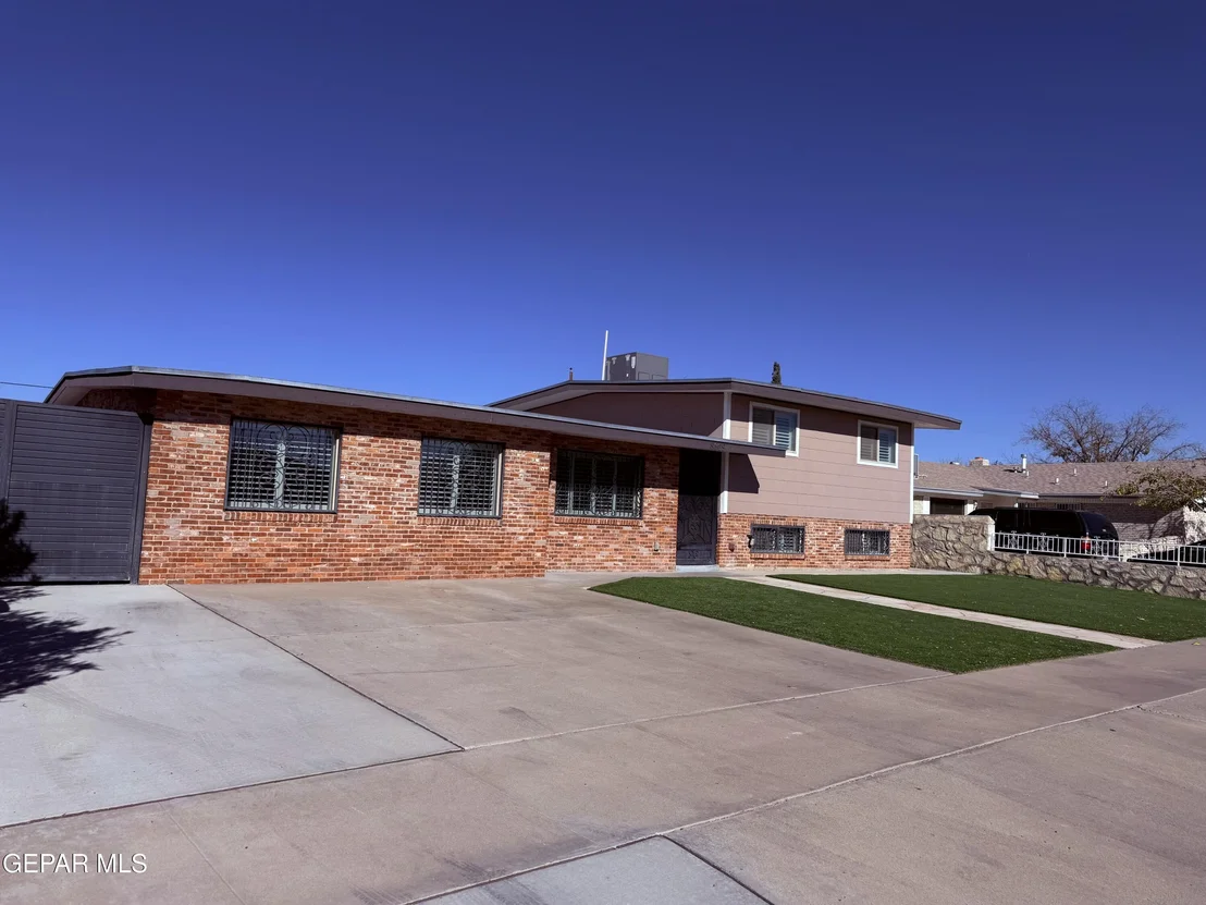 Photo of 8609 Darlina Drive