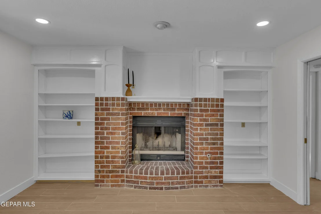 Photo of 1305 JAMES KELLEY Drive