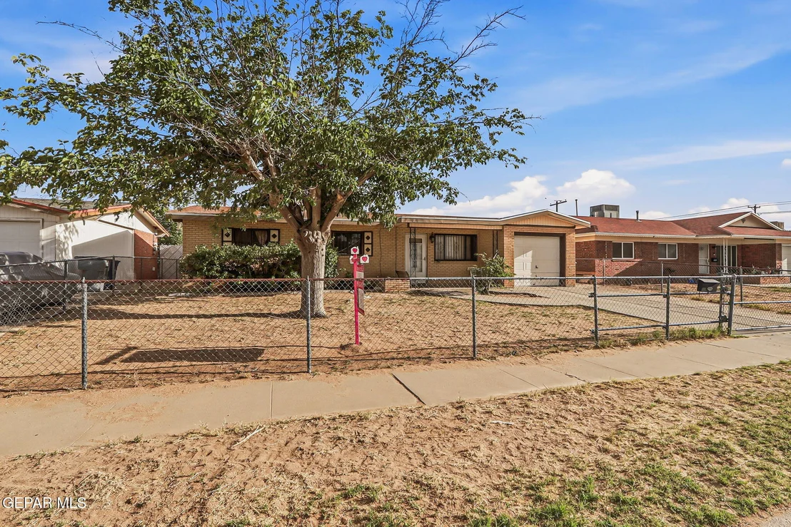 Photo of 5852 STURGEON Drive