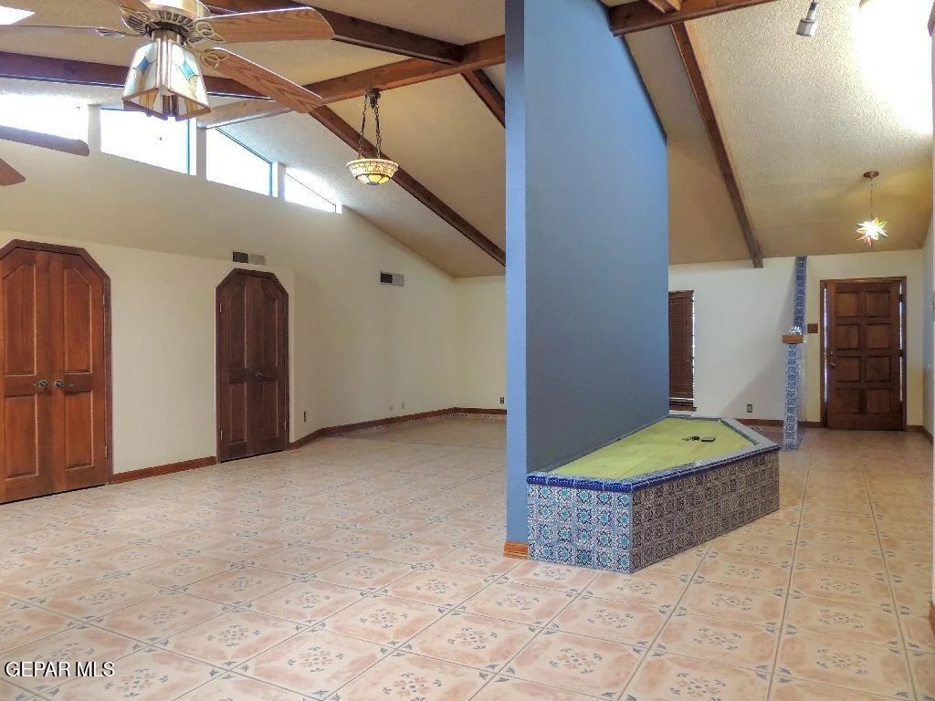 Photo of 1067 Esplanada Circle