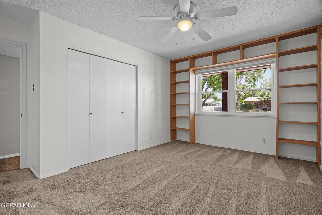 Photo of 1300 SUNBURST Drive