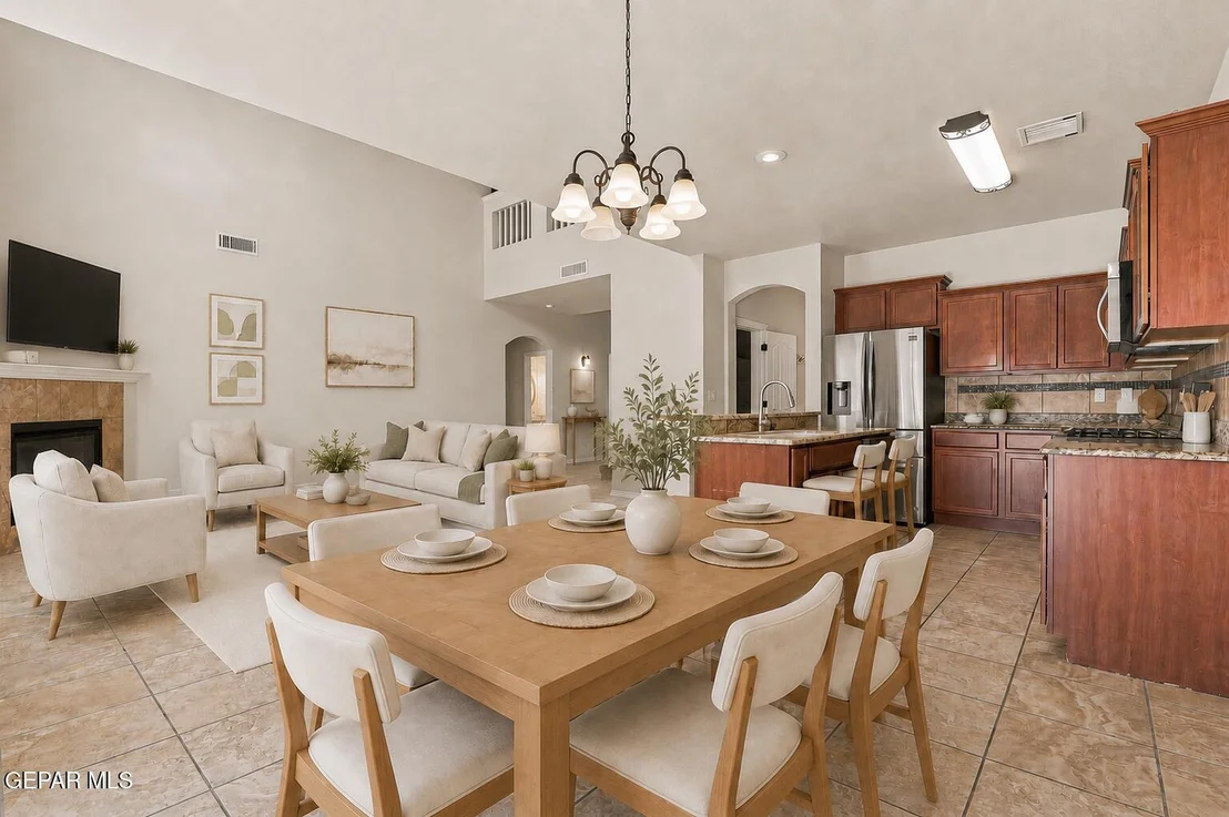 Photo of 2424 Playa