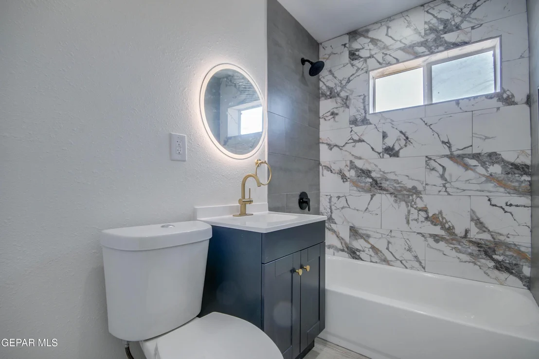 Photo of 812 SANTA BARBARA Drive