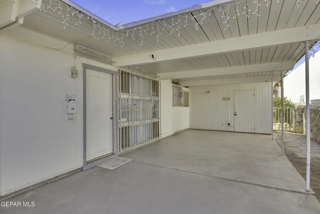Photo of 1519 PASSERO Drive