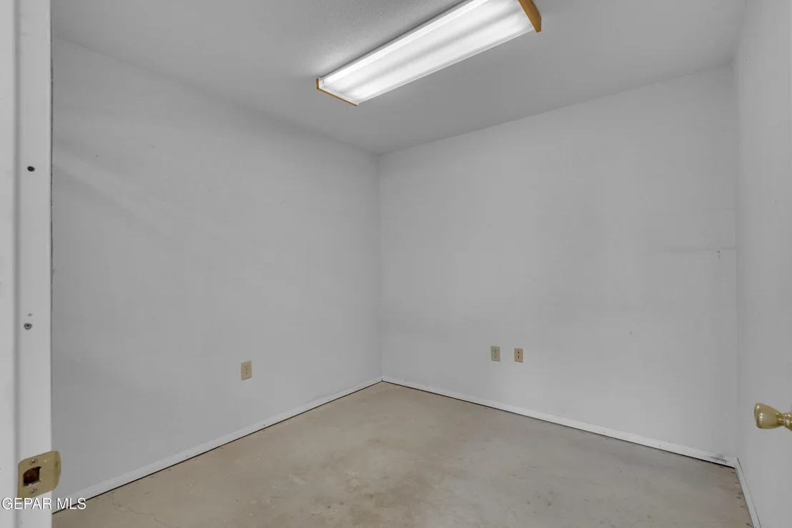 Photo of 7880 DONIPHAN Drive