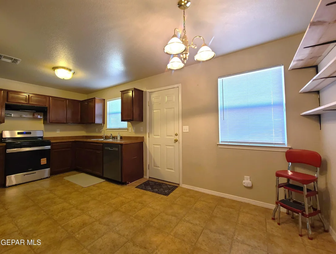 Photo of 11661 OCHRE BLUFF Lane