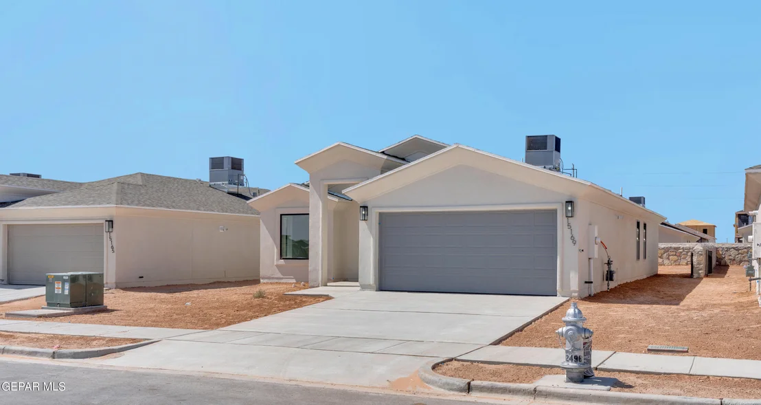 Photo of 3816 Perspective Street