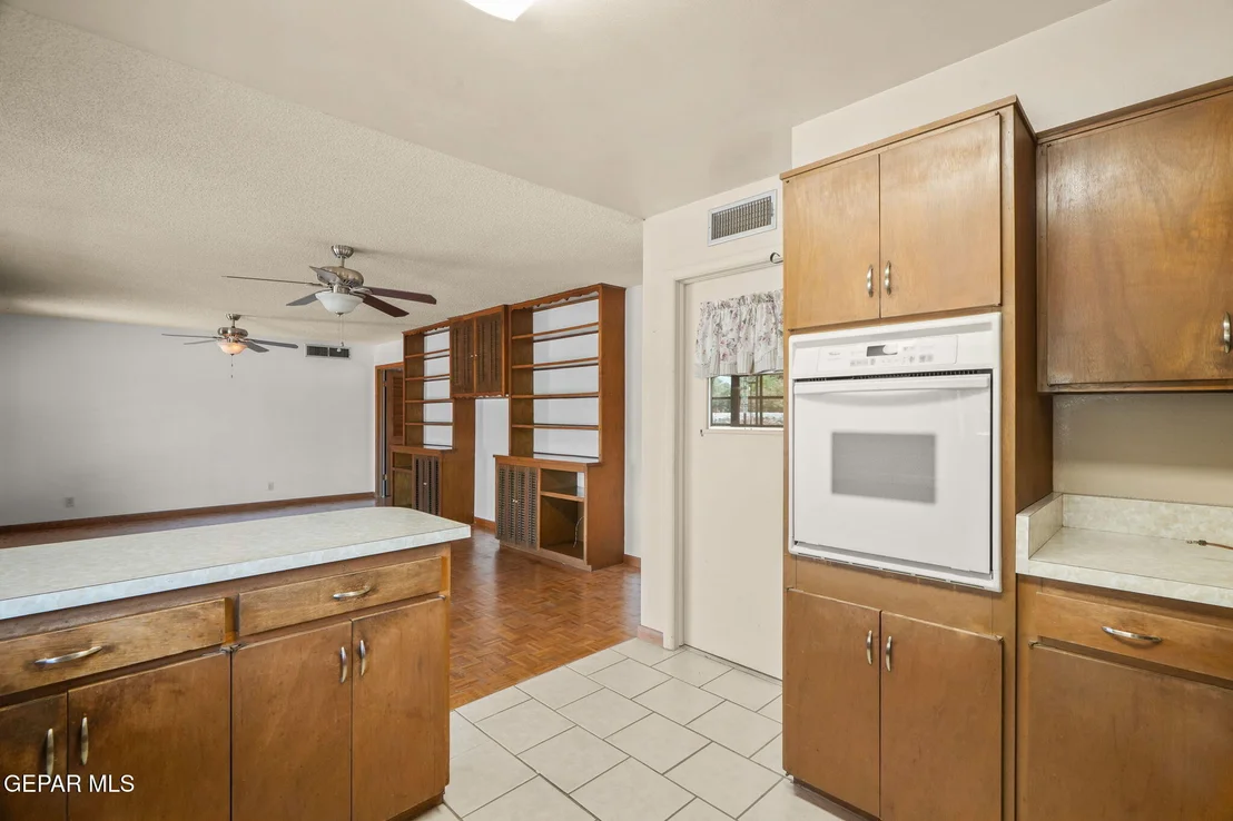 Photo of 4136 Perth Drive