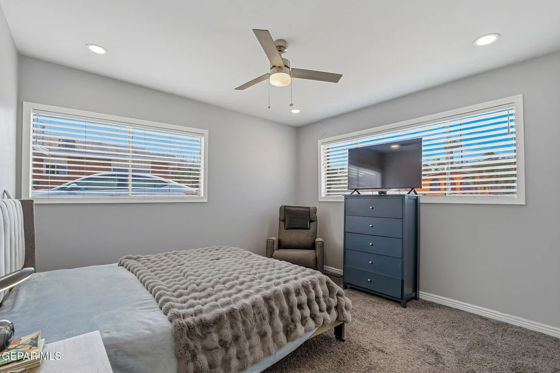 Photo of 313 MARDI GRAS Drive