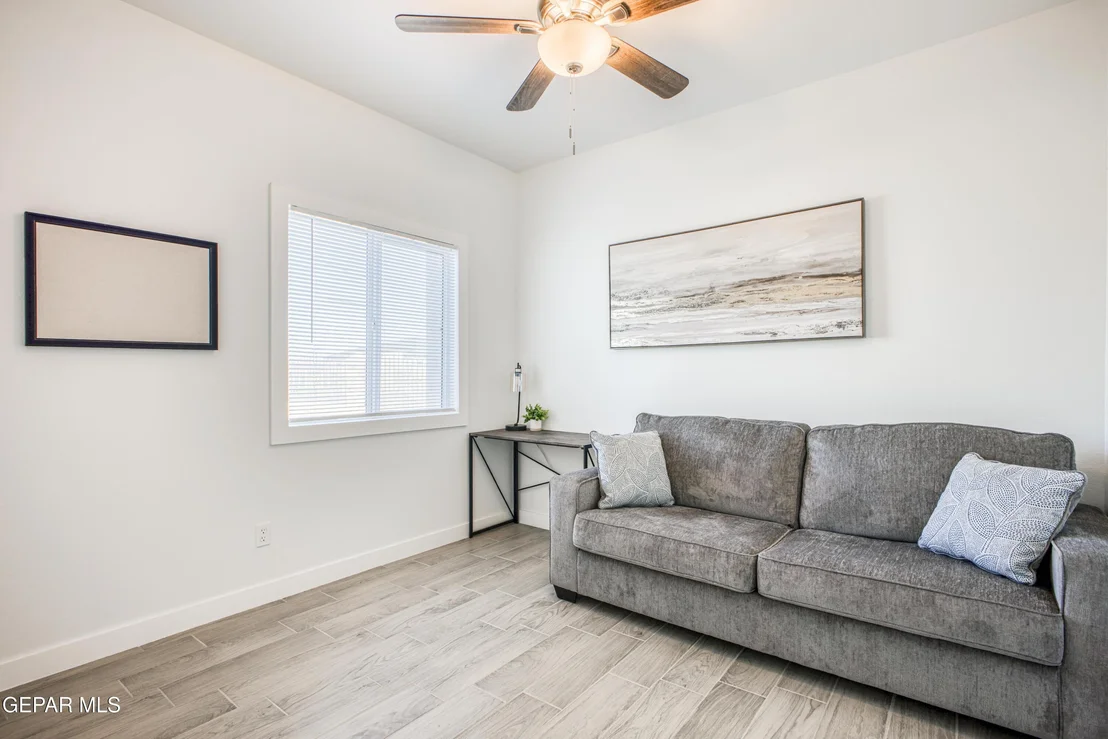 Photo of 440 JAMES Street