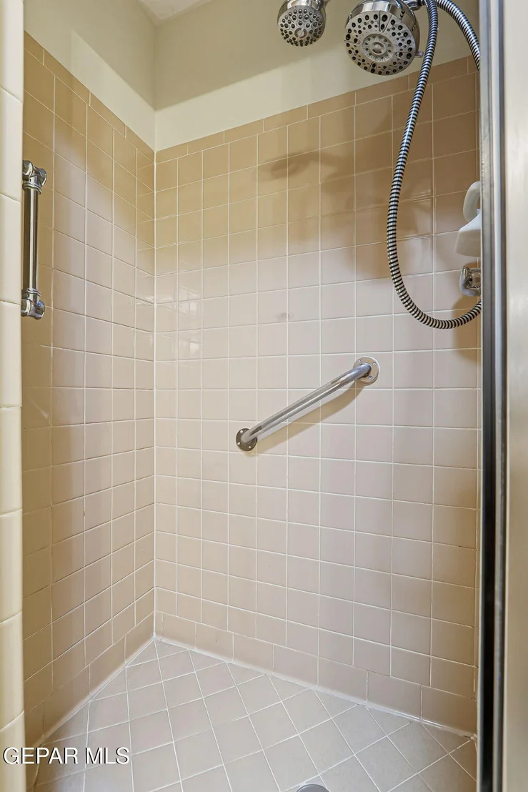 Photo of 10233 BYWAY Drive