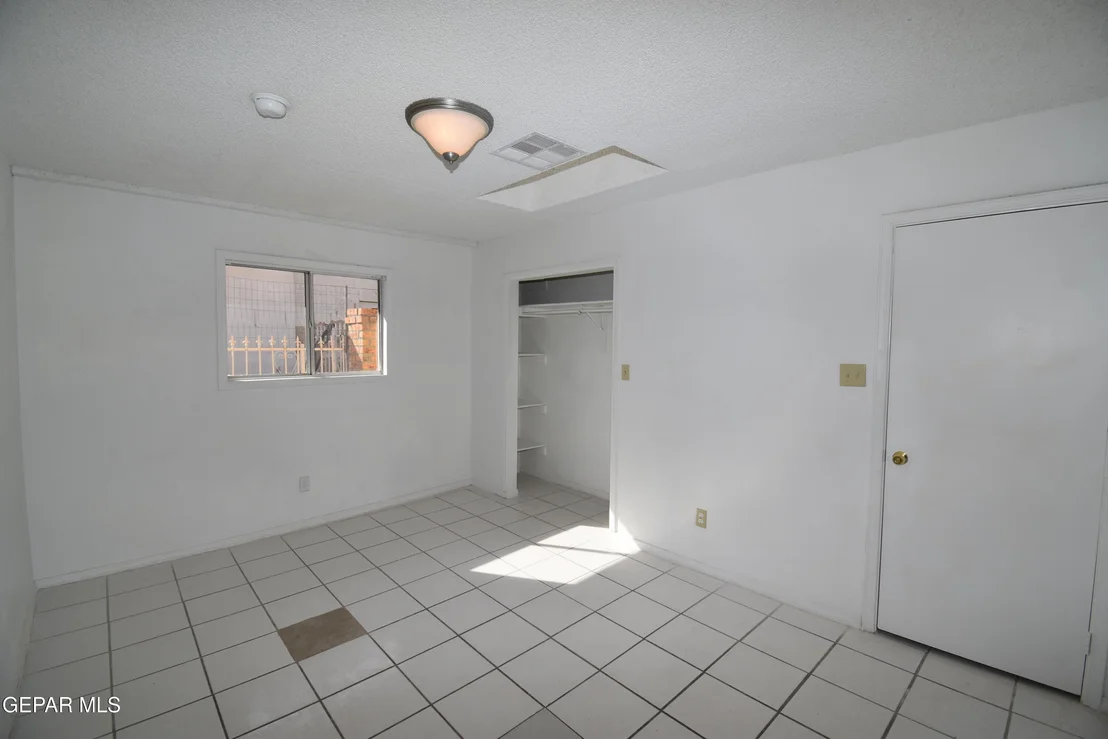 Photo of 321 APODACA Place