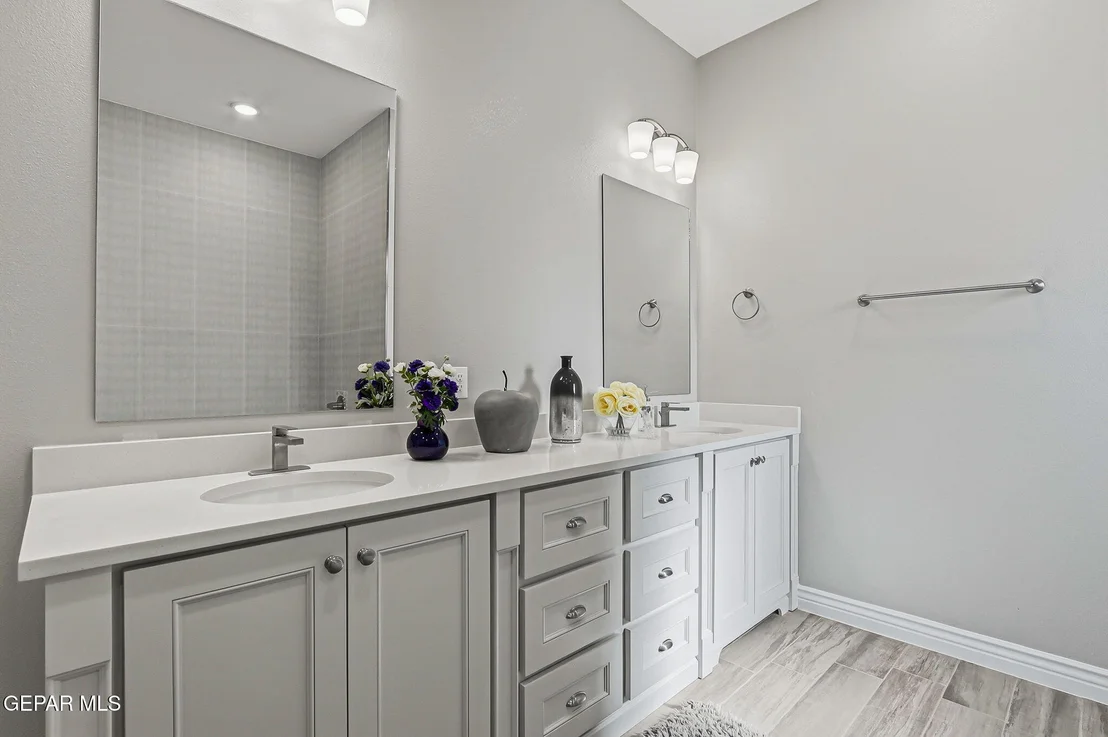 Photo of 980 PECOS RIVER Drive