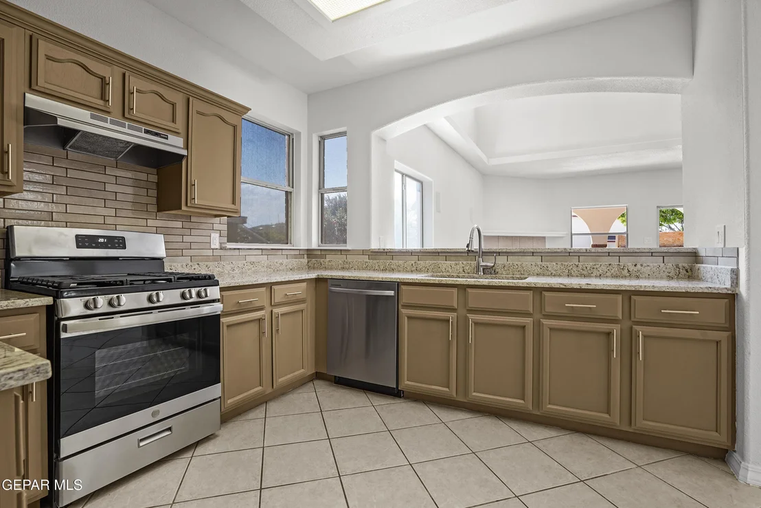 Photo of 1239 VIKKI CARR Lane