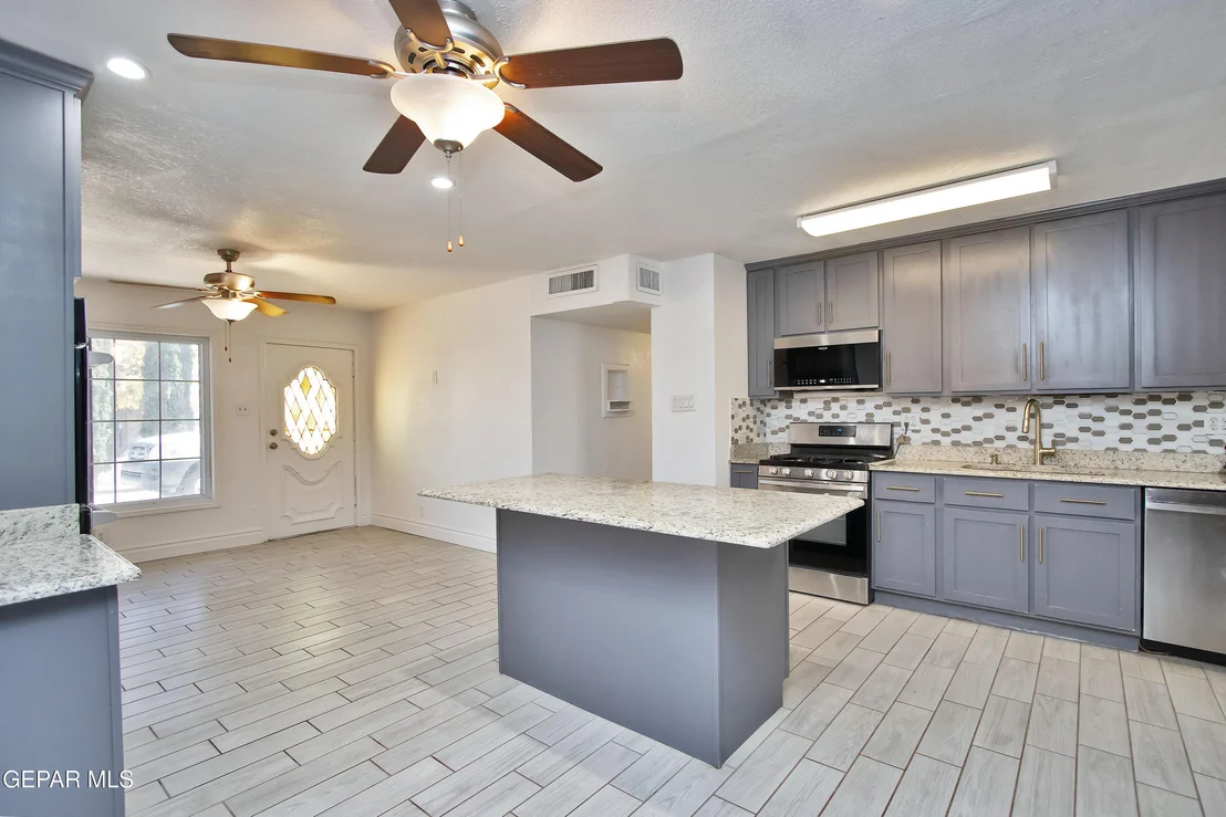Photo of 8415 Mount Ranier Drive