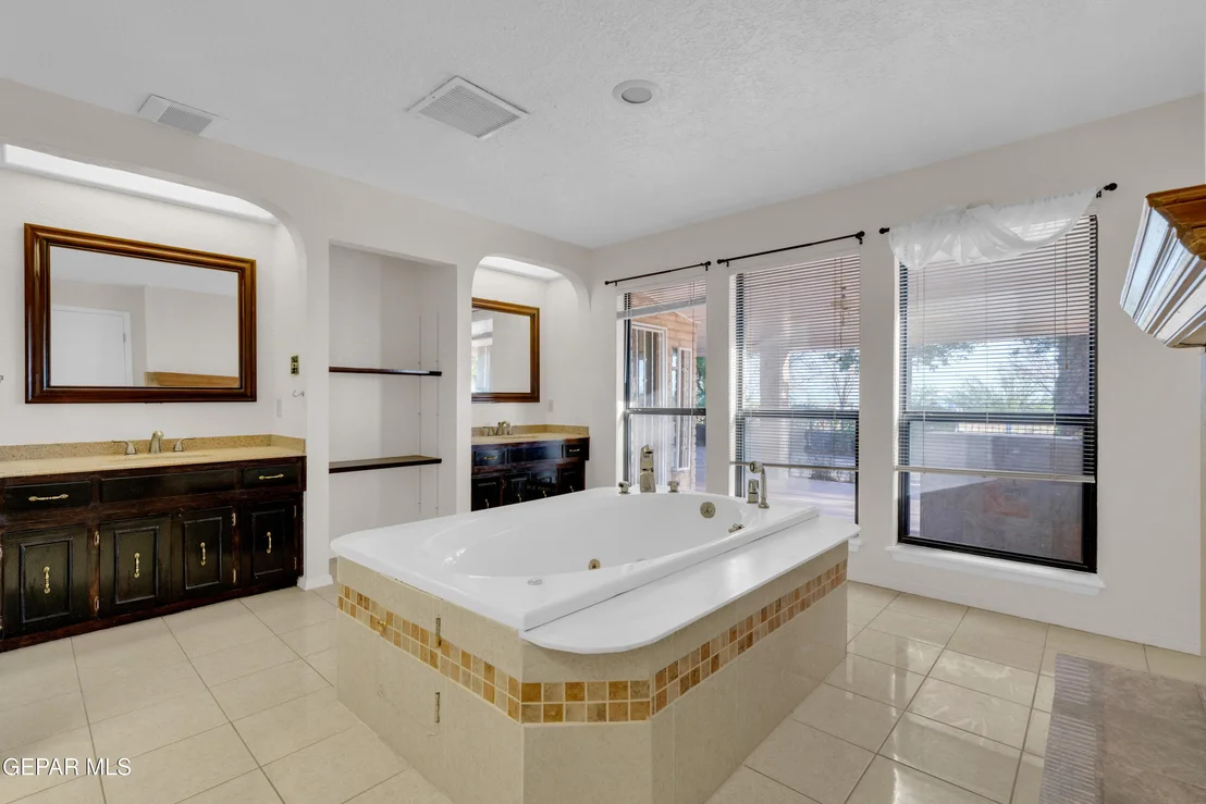 Photo of 1617 TOMMY AARON Drive