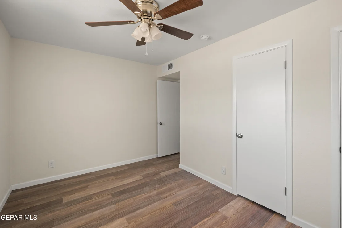 Photo of 9220 RALEIGH Drive