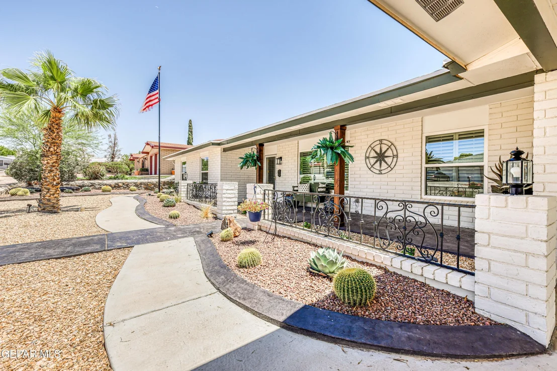 Photo of 10528 Ashridge Drive
