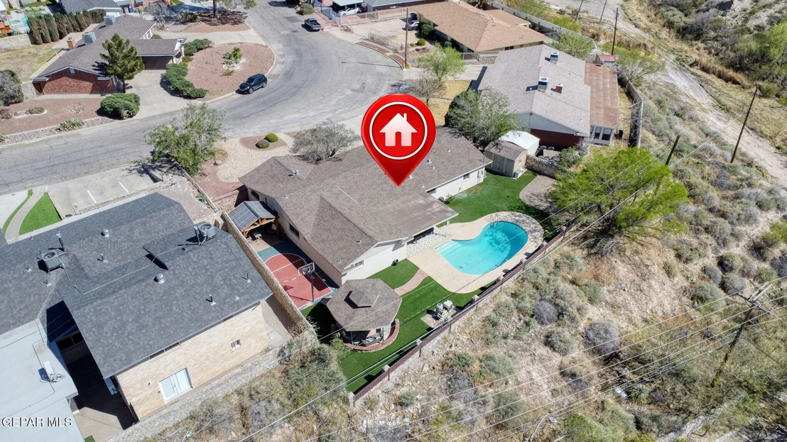 Photo of 4000 BANCROFT Drive