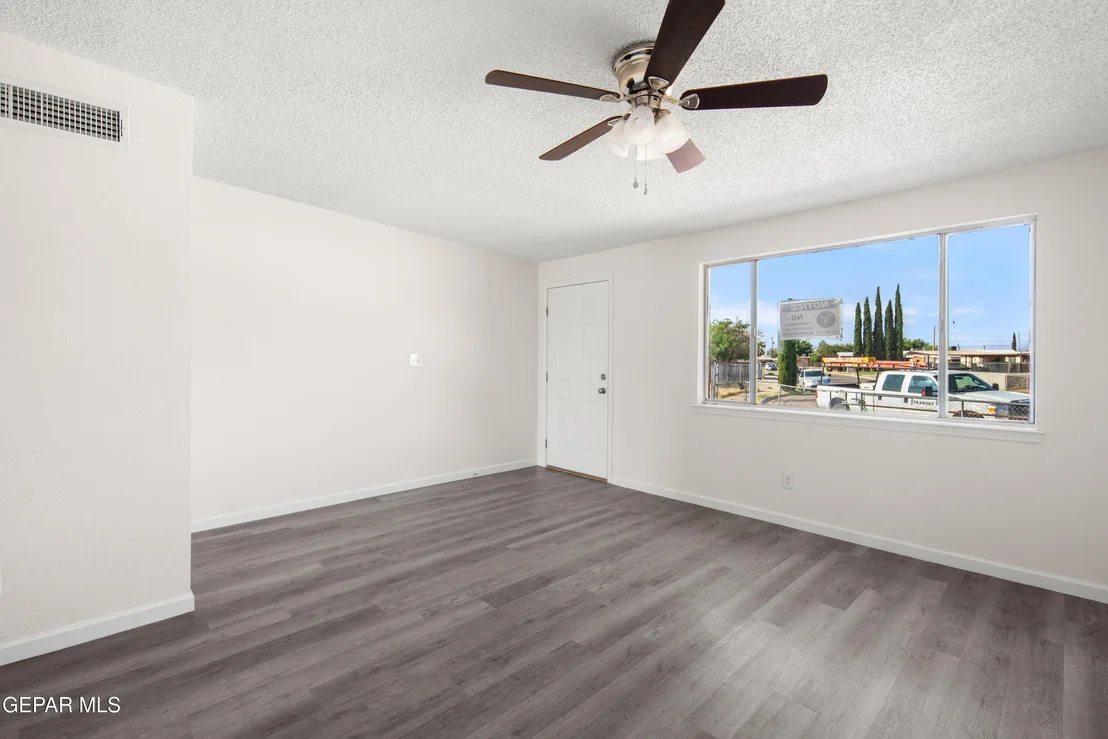 Photo of 10445 OMEGA Circle