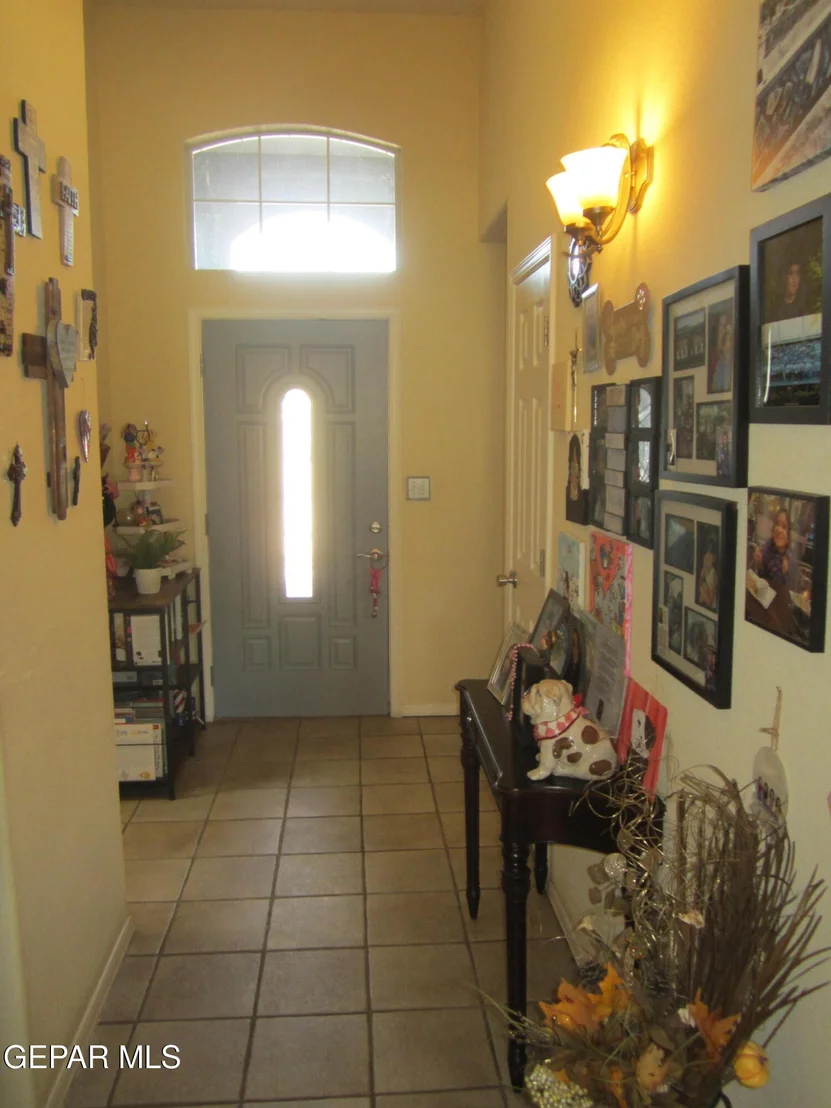 Photo of 7605 Dianjou Drive